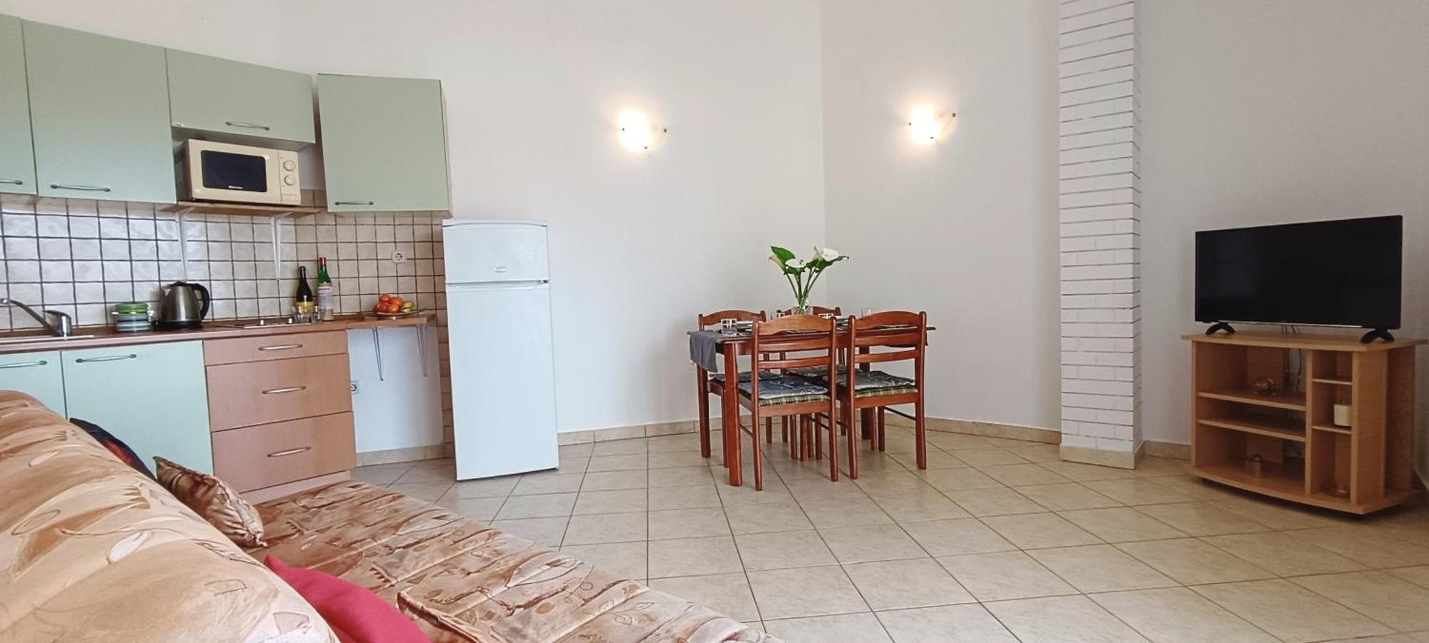 Apartments Roko Lalin Pakoštane Buitenkant foto